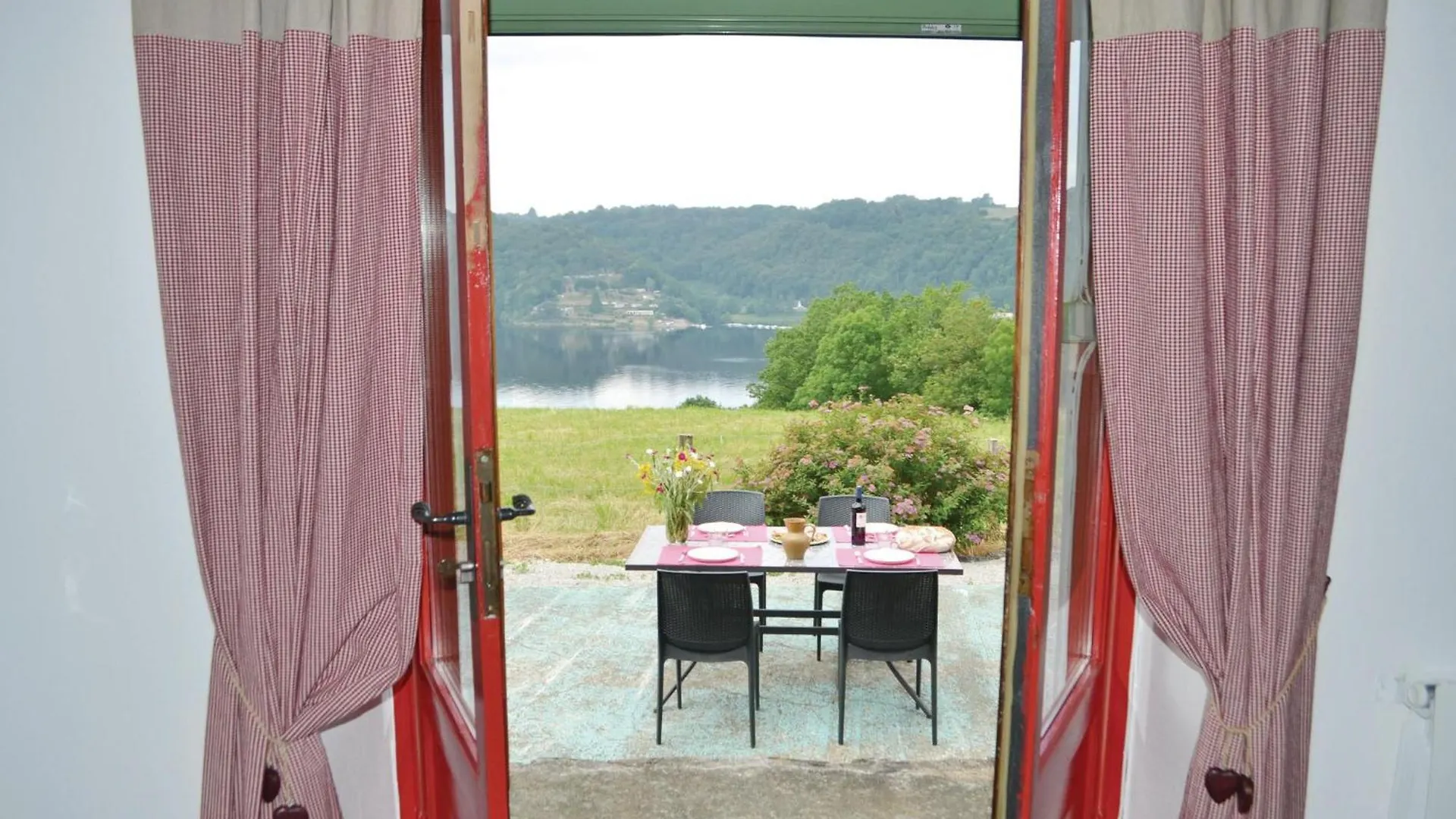 Holiday home 2 Bedroom Cozy Home In Beaulieu Beaulieu